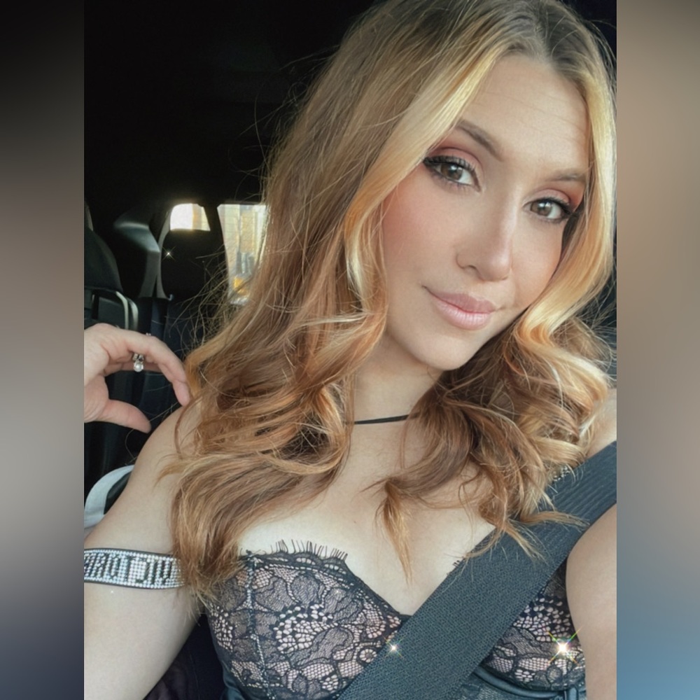 Meet your Posher, Lorena
